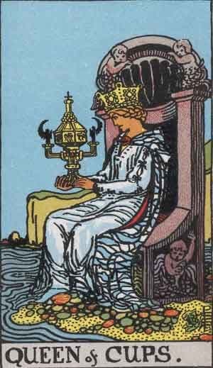 Карта Таро Королева Кубков — Queen of Cups
